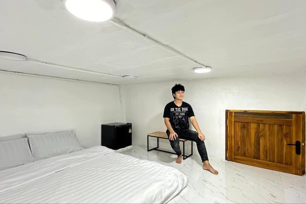 Megun Capsule 150 Cm Apartment Bangkok Bagian luar foto