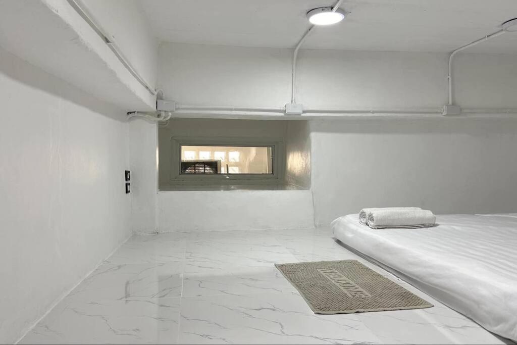 Megun Capsule 150 Cm Apartment Bangkok Bagian luar foto